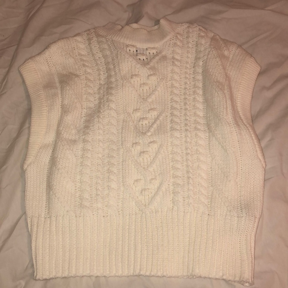 F21 Sweater Vest